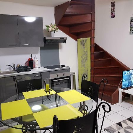 Mas Des Sources Apartment Boissy-sous-Saint-Yon Luaran gambar
